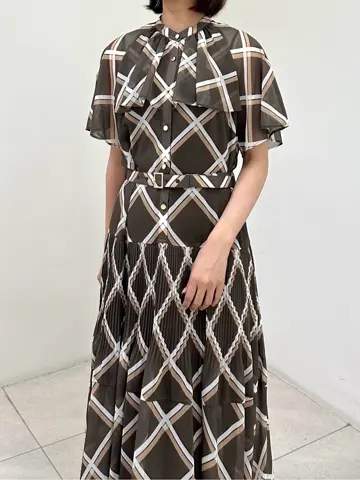 GRACE CONTINENTAL MORITA AI コーディネート画像