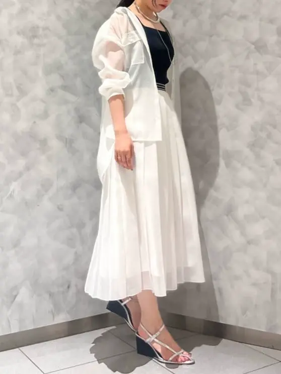 GRACE CONTINENTAL OZAWA コーディネート画像