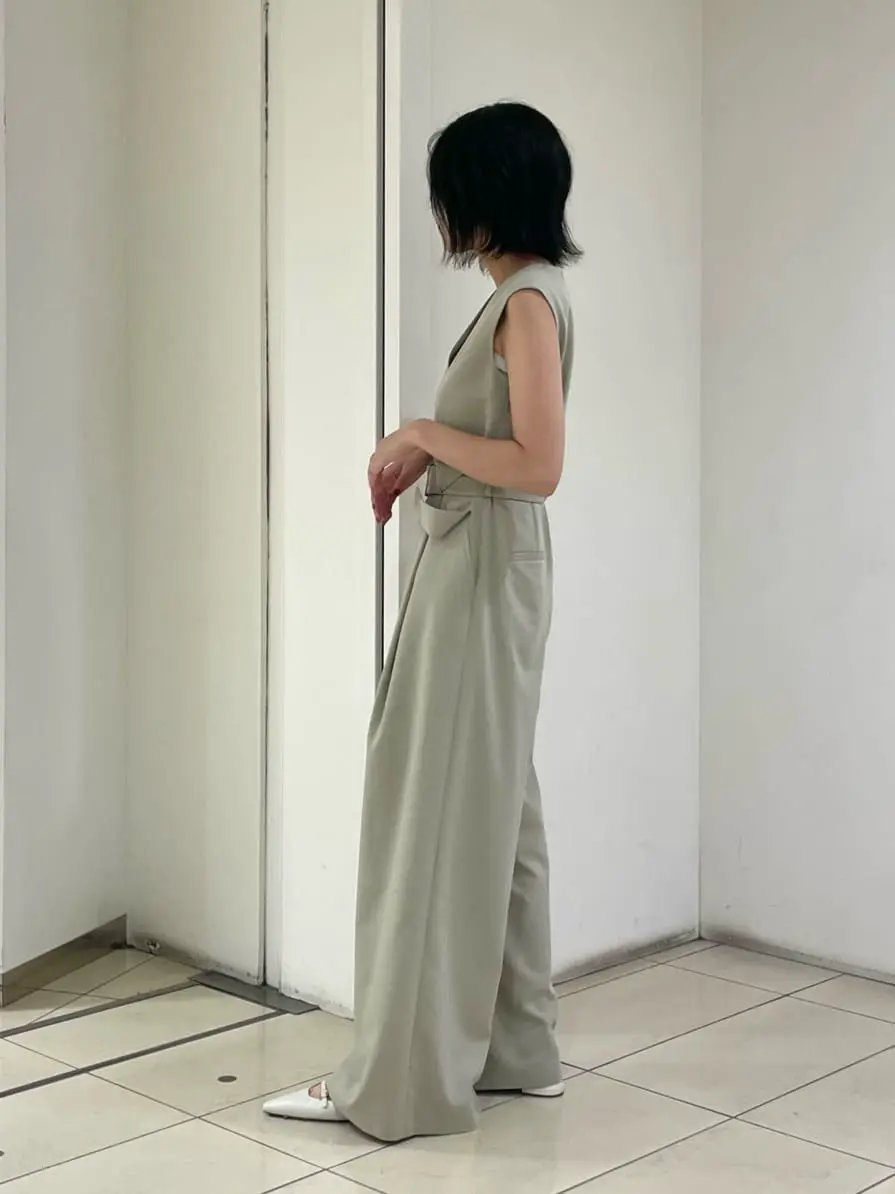 GRACE CONTINENTAL yoshi コーディネート画像