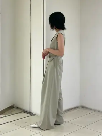 GRACE CONTINENTAL yoshi コーディネート画像