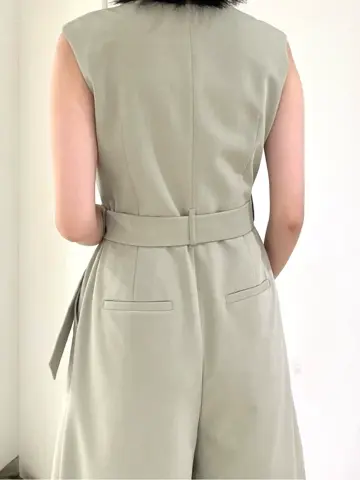 GRACE CONTINENTAL yoshi コーディネート画像