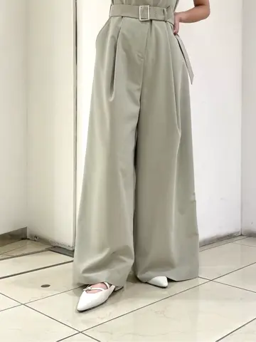 GRACE CONTINENTAL yoshi コーディネート画像