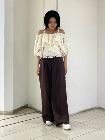 GRACE CONTINENTAL yoshi コーディネート画像