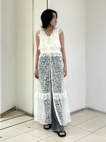 GRACE CONTINENTAL yoshi コーディネート画像