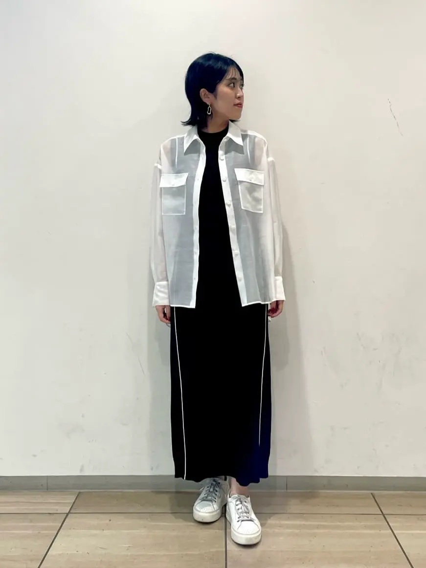 GRACE CONTINENTAL yoshi コーディネート画像