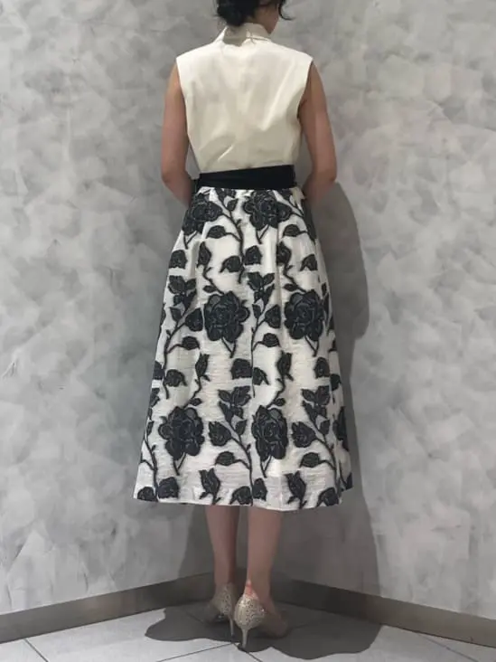 GRACE CONTINENTAL OZAWA コーディネート画像