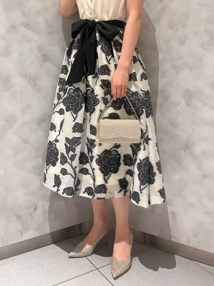 GRACE CONTINENTAL OZAWA コーディネート画像