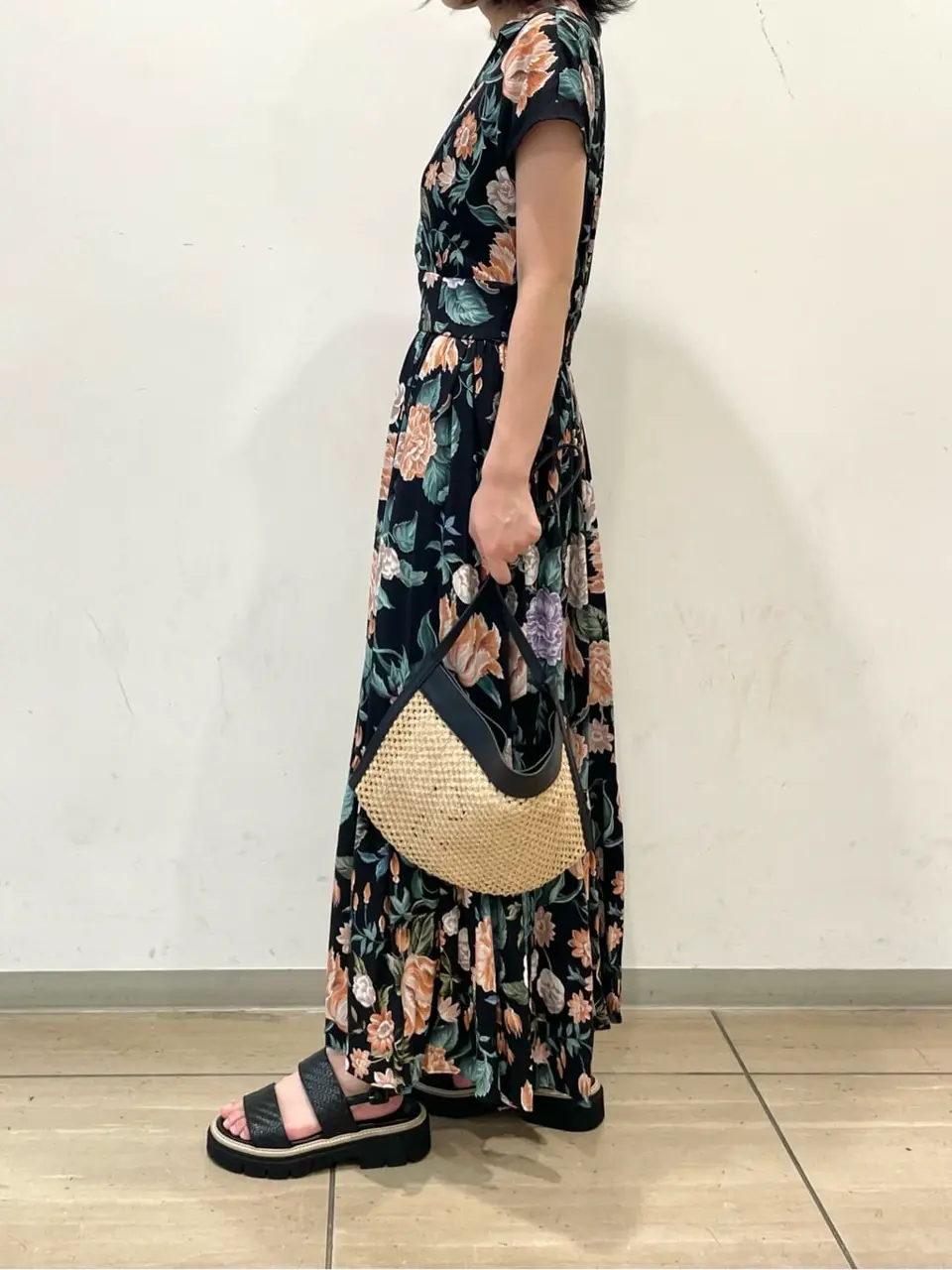 GRACE CONTINENTAL yoshi コーディネート画像