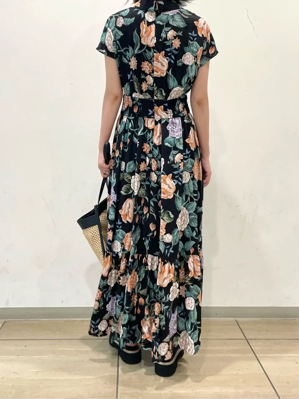 GRACE CONTINENTAL yoshi コーディネート画像