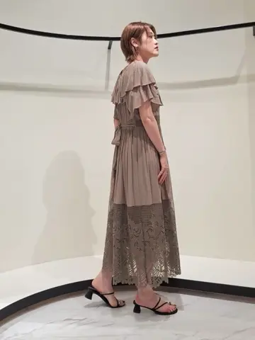 GRACE CONTINENTAL 今野　志保 コーディネート画像