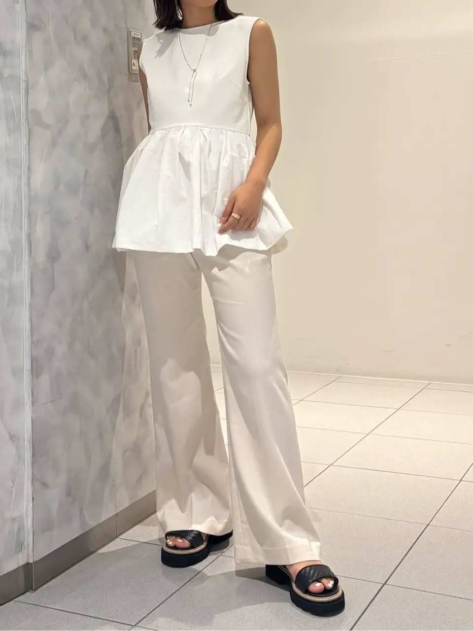 GRACE CONTINENTAL 岩永 春佳 コーディネート画像