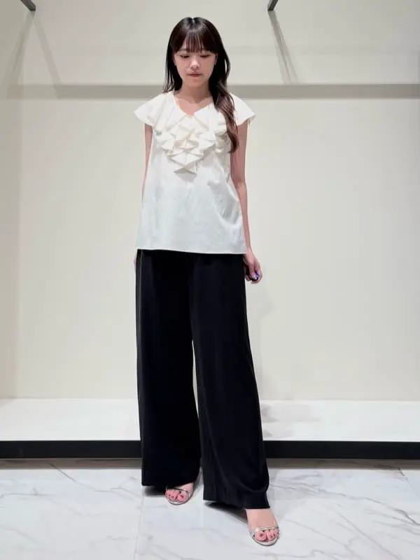 GRACE CONTINENTAL 平野 裕華 コーディネート画像