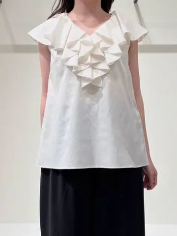 GRACE CONTINENTAL 平野 裕華 コーディネート画像