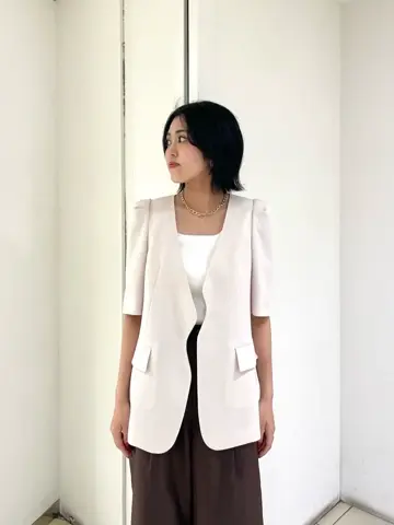 GRACE CONTINENTAL yoshi コーディネート画像