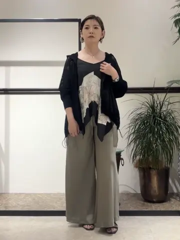 GRACE CONTINENTAL N.YURI コーディネート画像