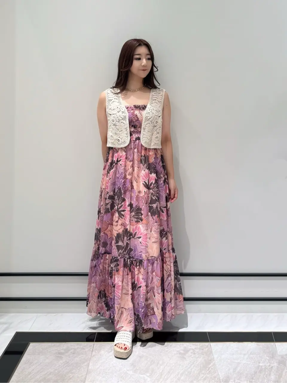 GRACE CONTINENTAL MOMOKO コーディネート画像