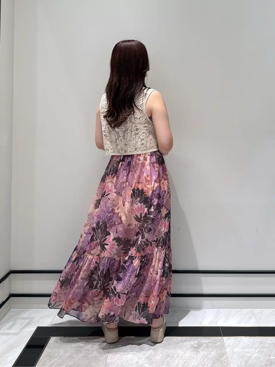 GRACE CONTINENTAL MOMOKO コーディネート画像