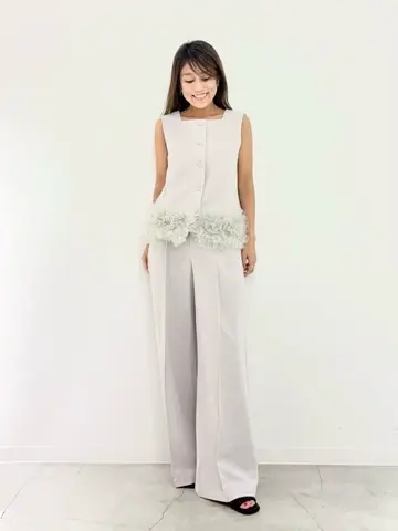 GRACE CONTINENTAL yukimi yonee コーディネート画像