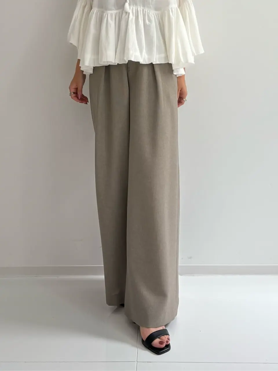 GRACE CONTINENTAL FUKUSHIMA YURIE コーディネート画像