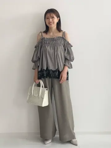 GRACE CONTINENTAL minami コーディネート画像