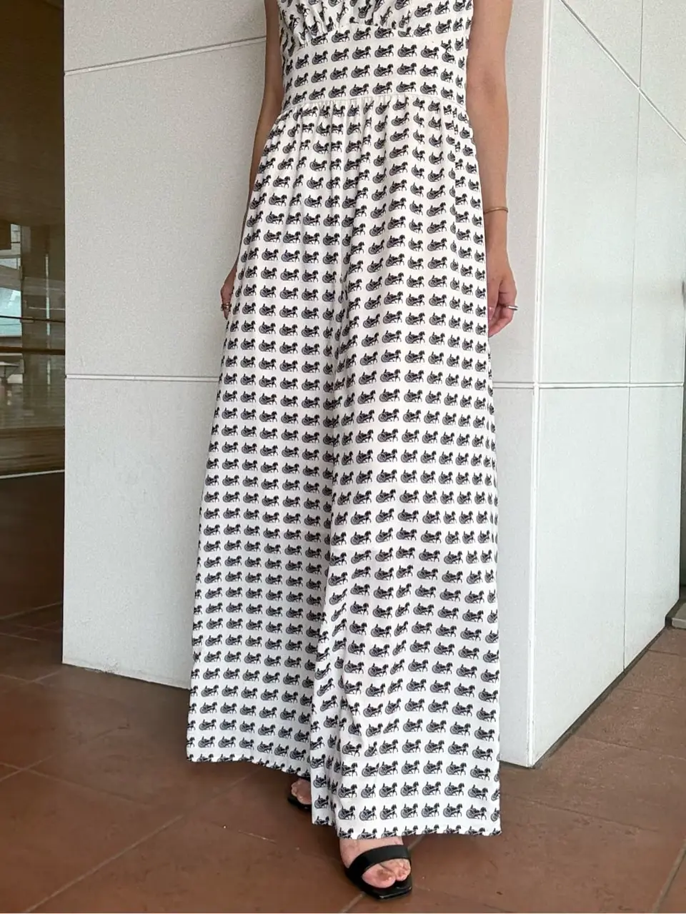 GRACE CONTINENTAL FUKUSHIMA YURIE コーディネート画像