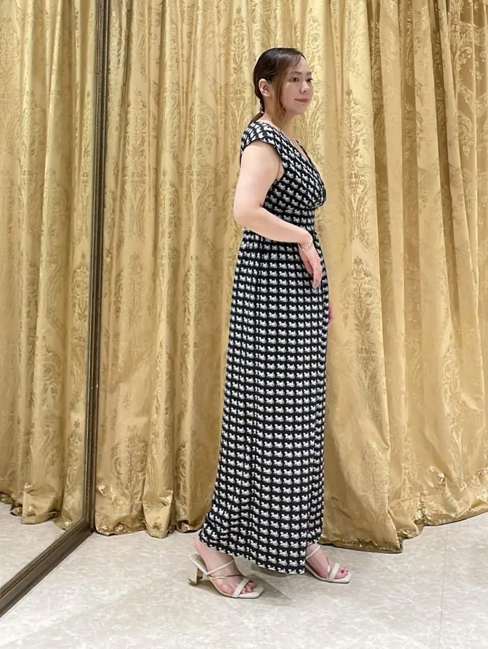 GRACE CONTINENTAL 泉　敦子 コーディネート画像