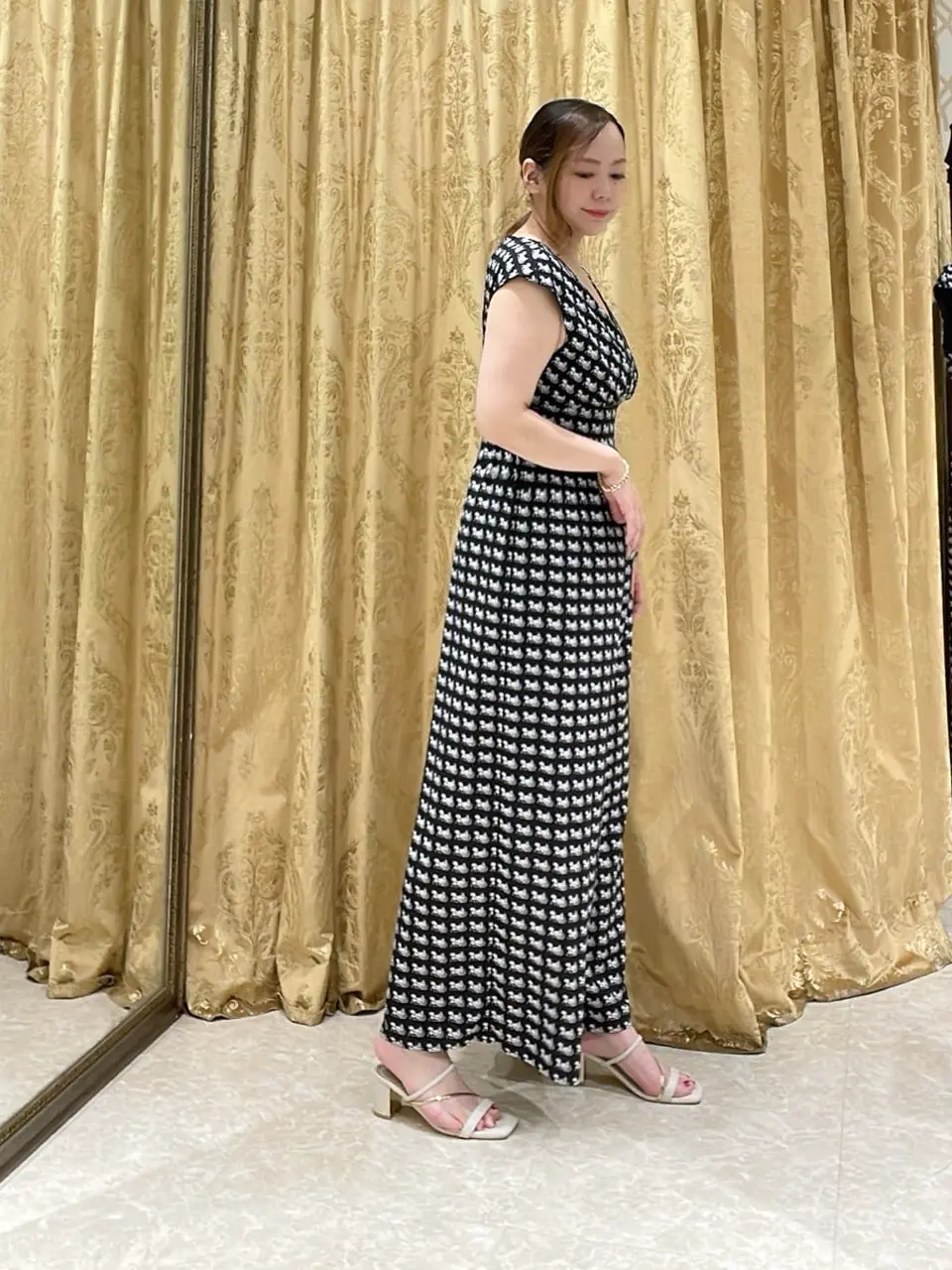 GRACE CONTINENTAL 泉　敦子 コーディネート画像