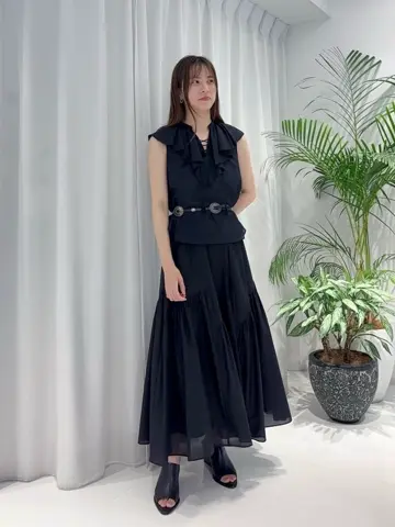 GRACE CONTINENTAL Hikaru Okada コーディネート画像