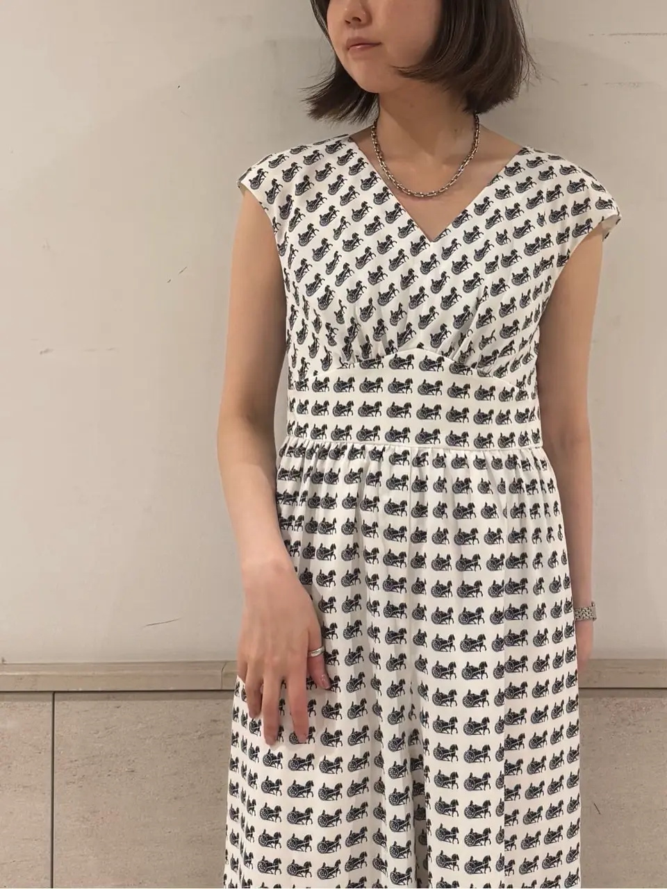 GRACE CONTINENTAL 伊藤　静華 コーディネート画像