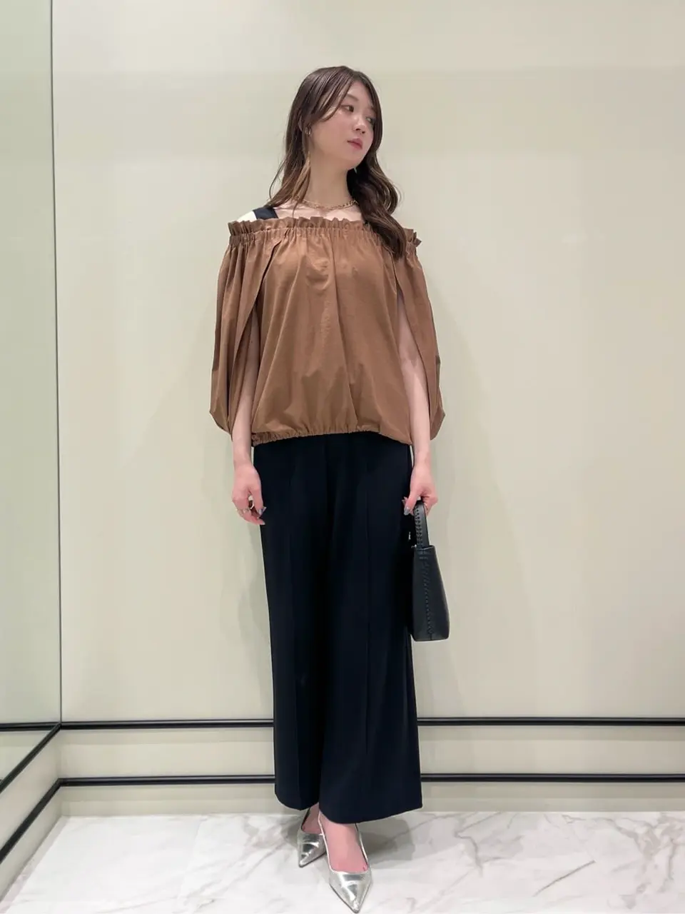 GRACE CONTINENTAL Hotei コーディネート画像