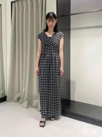 GRACE CONTINENTAL kobayashi コーディネート画像