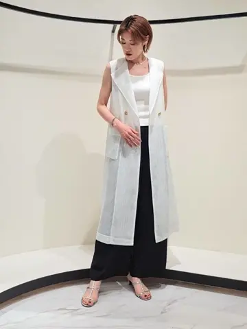 GRACE CONTINENTAL 今野　志保 コーディネート画像