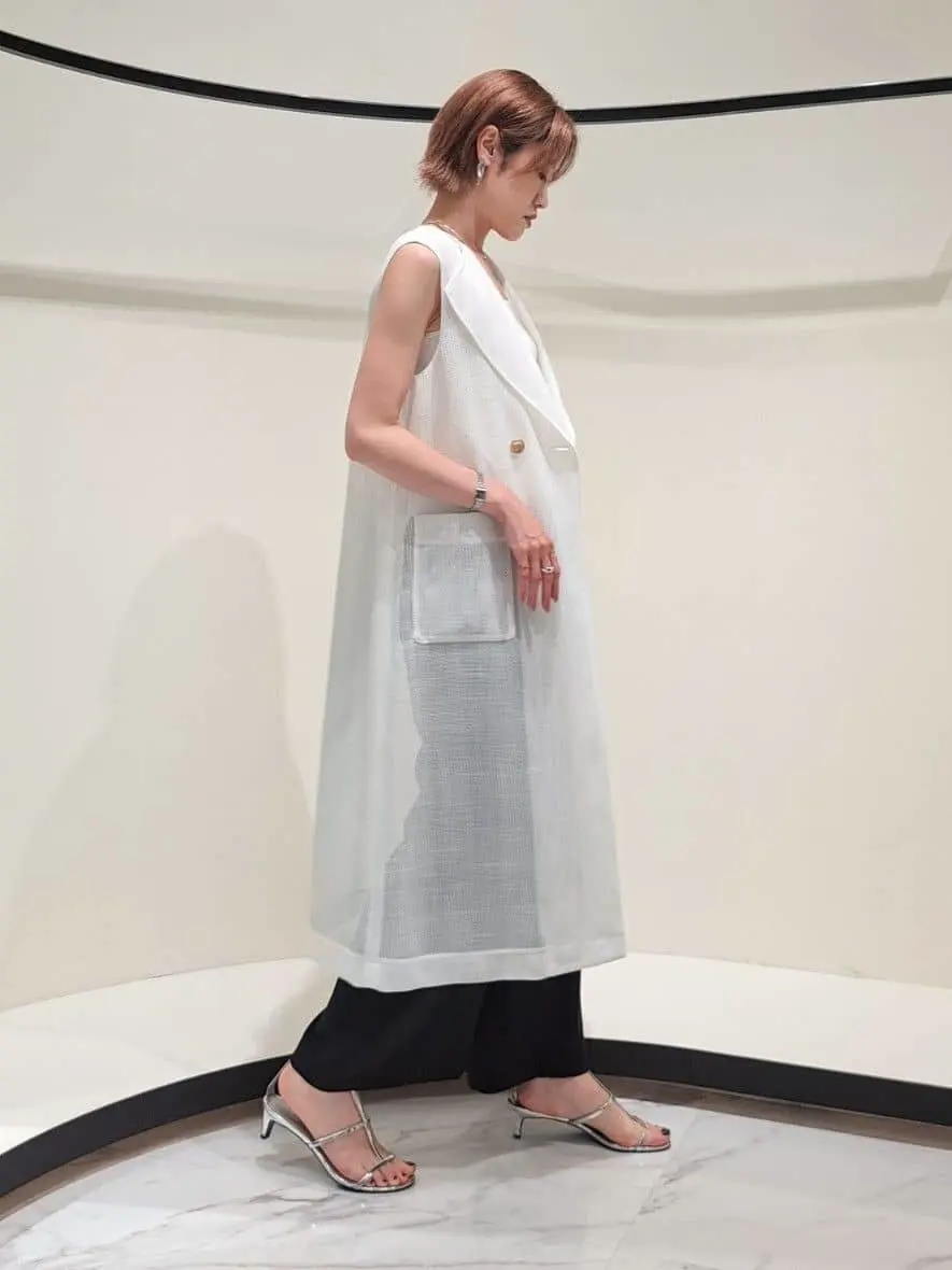 GRACE CONTINENTAL 今野　志保 コーディネート画像