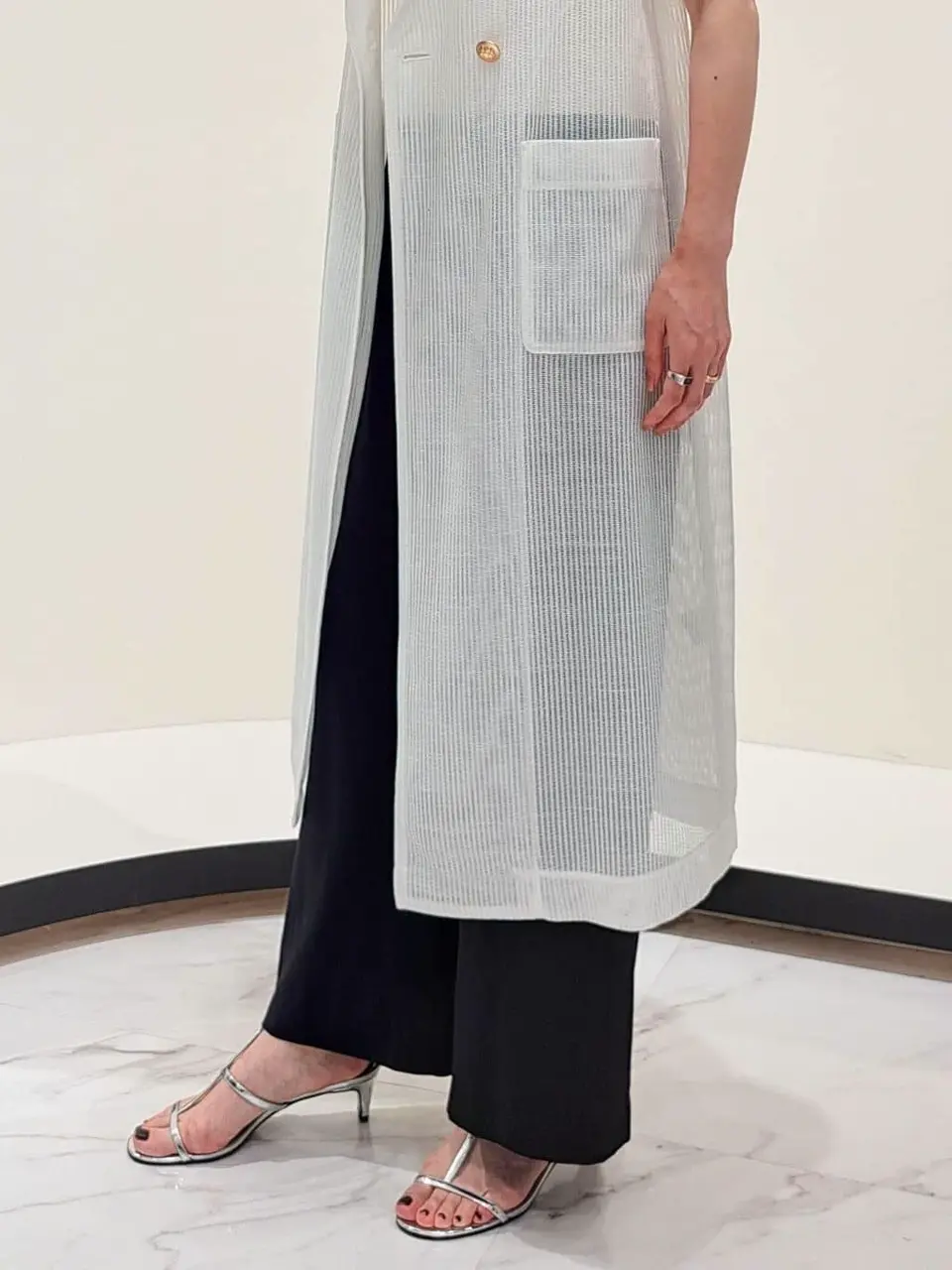 GRACE CONTINENTAL 今野　志保 コーディネート画像