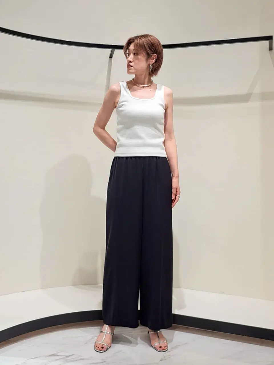 GRACE CONTINENTAL 今野　志保 コーディネート画像