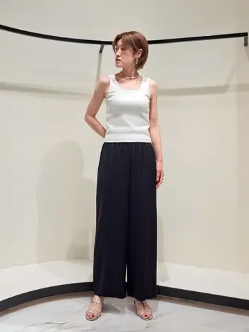 GRACE CONTINENTAL 今野　志保 コーディネート画像