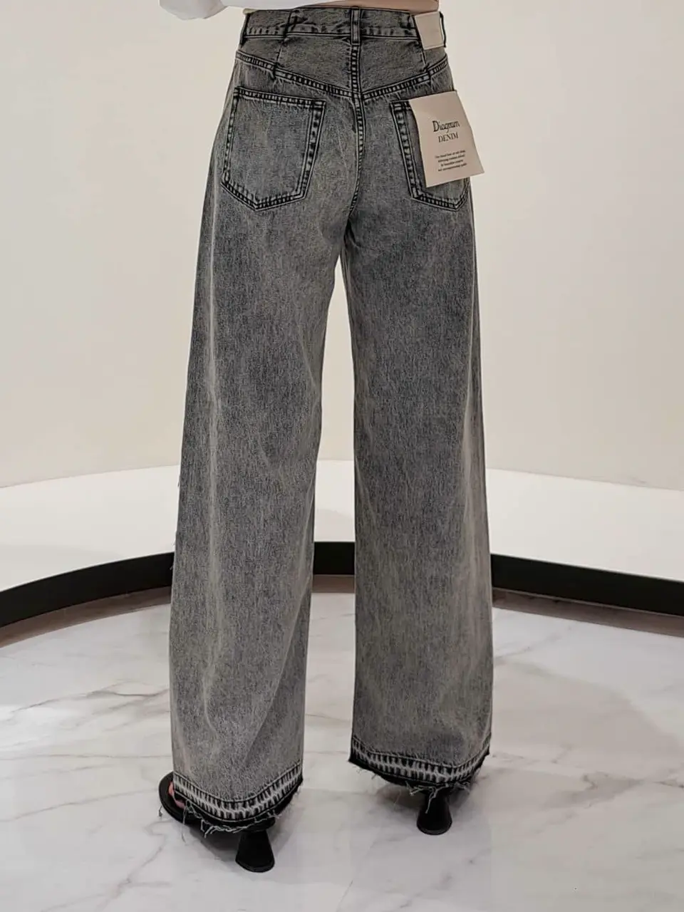 GRACE CONTINENTAL 今野　志保 コーディネート画像