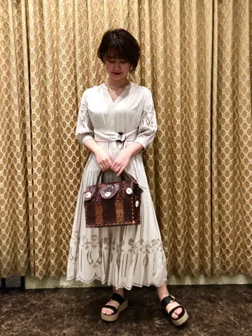 GRACE CONTINENTAL ebata. コーディネート画像