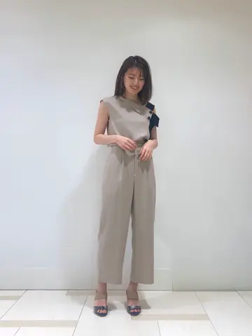 GRACE CONTINENTAL minami コーディネート画像