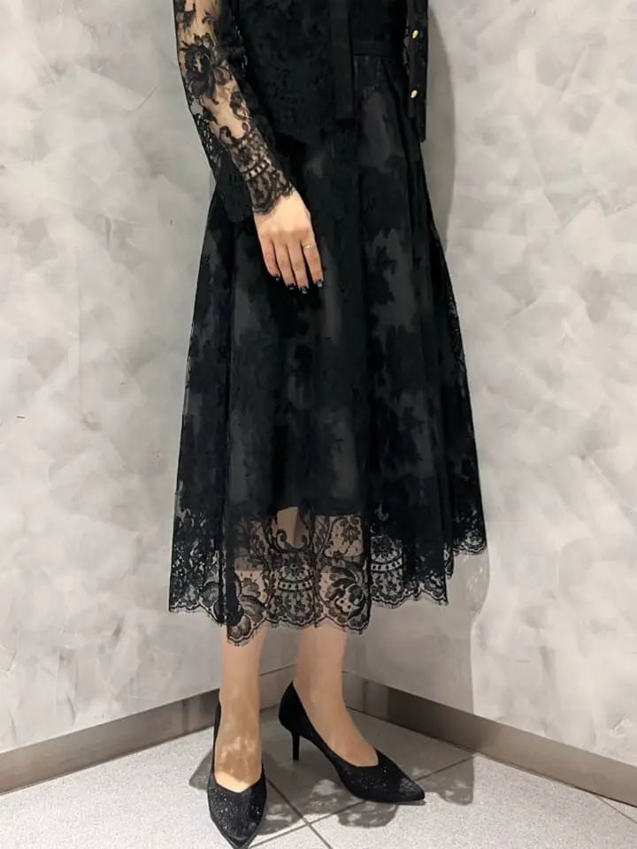 GRACE CONTINENTAL OZAWA コーディネート画像