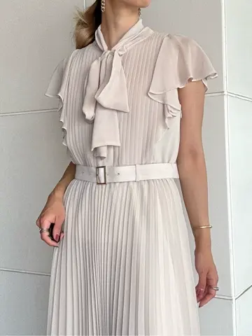 GRACE CONTINENTAL FUKUSHIMA YURIE コーディネート画像