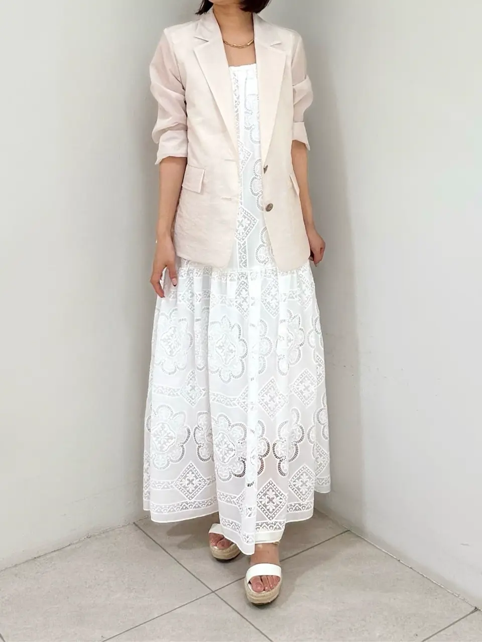 GRACE CONTINENTAL MORITA AI コーディネート画像