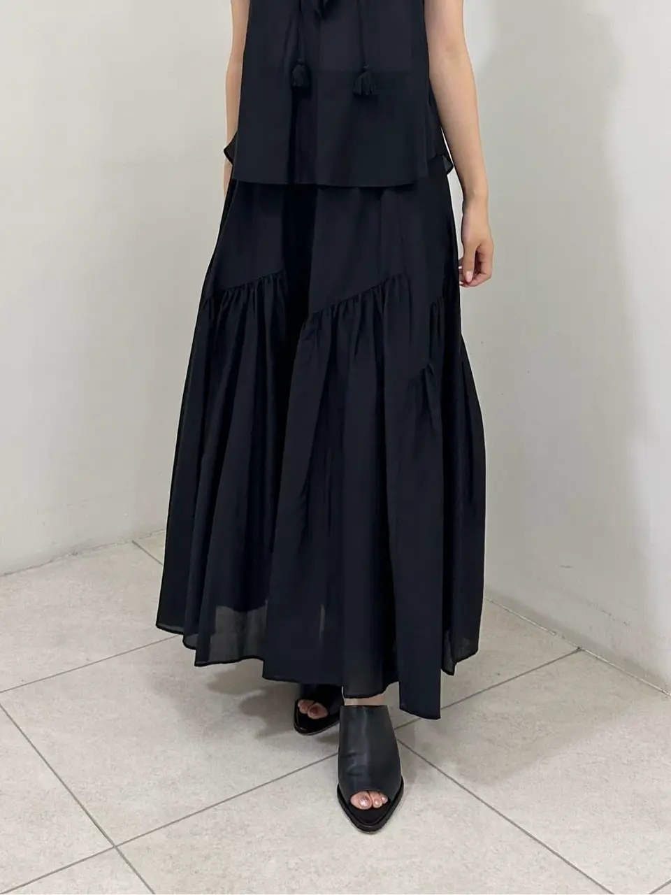 GRACE CONTINENTAL MORITA AI コーディネート画像