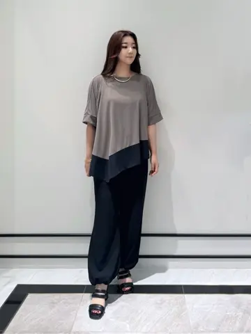 GRACE CONTINENTAL MOMOKO コーディネート画像