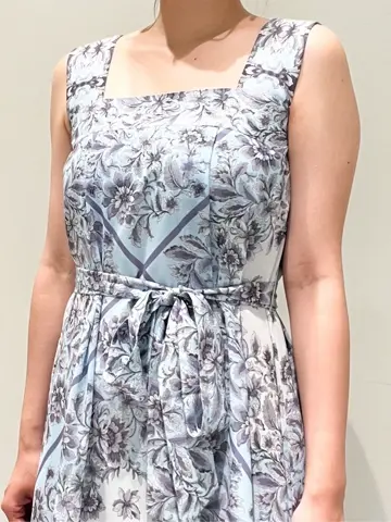 GRACE CONTINENTAL CHISAKO.S コーディネート画像