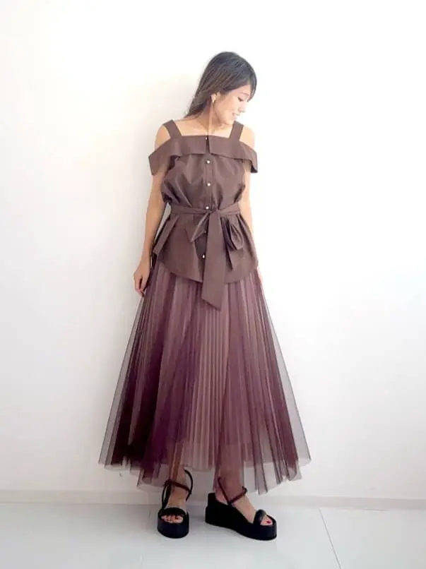 GRACE CONTINENTAL yukimi yonee コーディネート画像