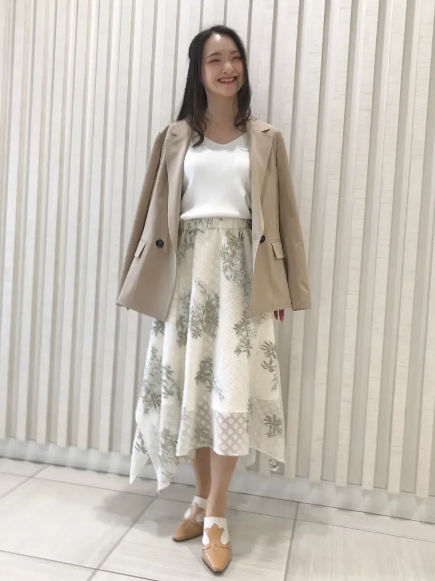 GRACE CONTINENTAL Nakatsu.m コーディネート画像