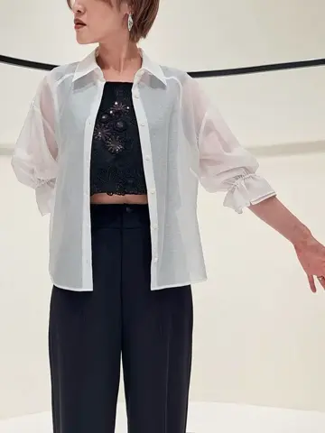 GRACE CONTINENTAL 今野　志保 コーディネート画像