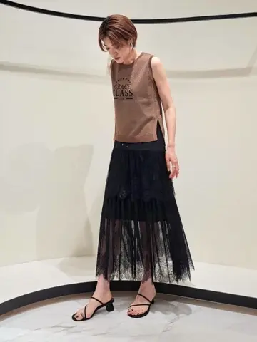 GRACE CONTINENTAL 今野　志保 コーディネート画像