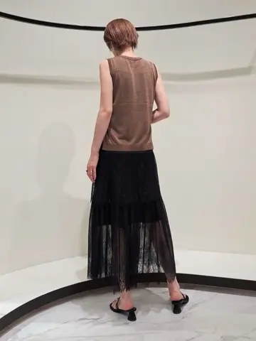 GRACE CONTINENTAL 今野　志保 コーディネート画像